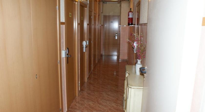 Hostal Rio De Castro Barcelona Exterior foto